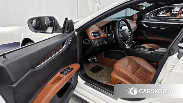 Maserati Ghibli id 3270210 из Кореи 20