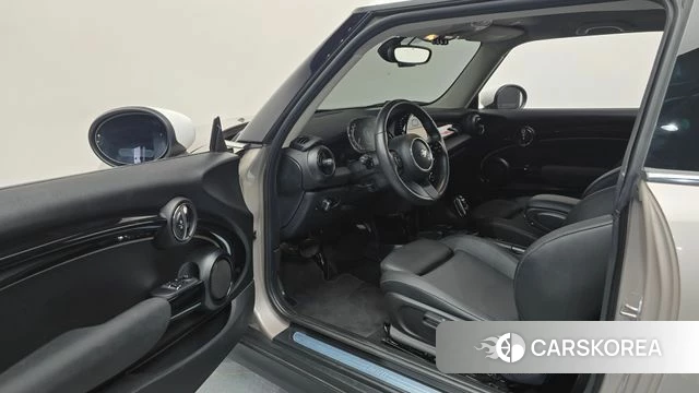 Mini Cooper id 4706689 из Кореи 31