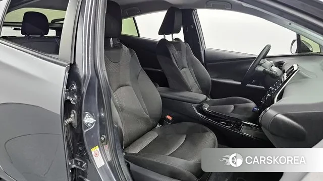 Toyota Prius 4th Generation id 3065580 из Кореи 20