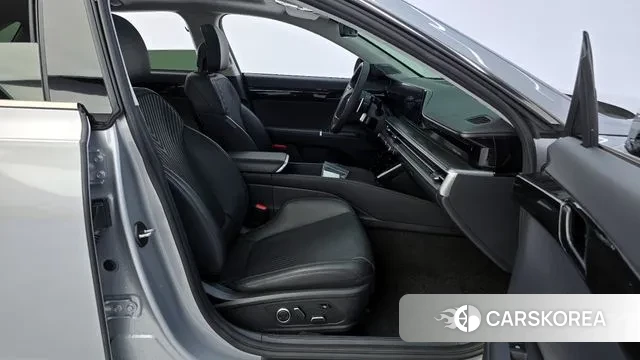 Hyundai Grandeur (GN7) id 3027101 из Кореи 20