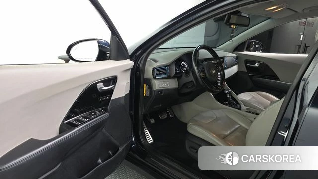 Kia Niro id 4471568 из Кореи 33