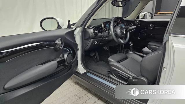 Mini Cooper id 4676209 из Кореи 31