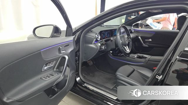 Mercedes-Benz A-Class W177 id 4434466 из Кореи 29