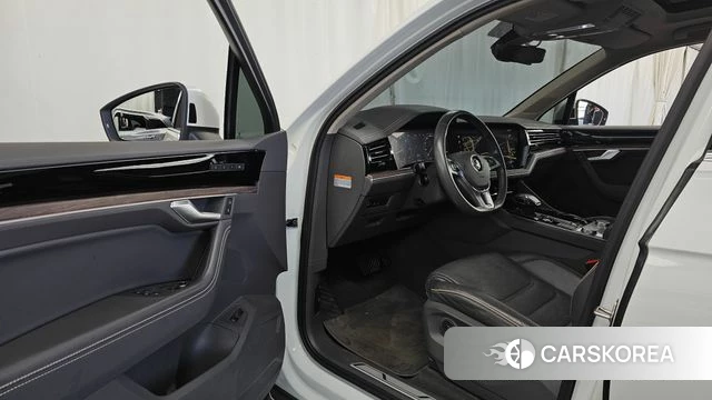 Volkswagen Touareg 3rd generation id 4855913 из Кореи 35