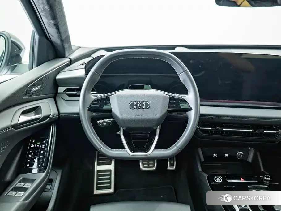 Audi Q6L Sportback id 4601755 из Китая 27