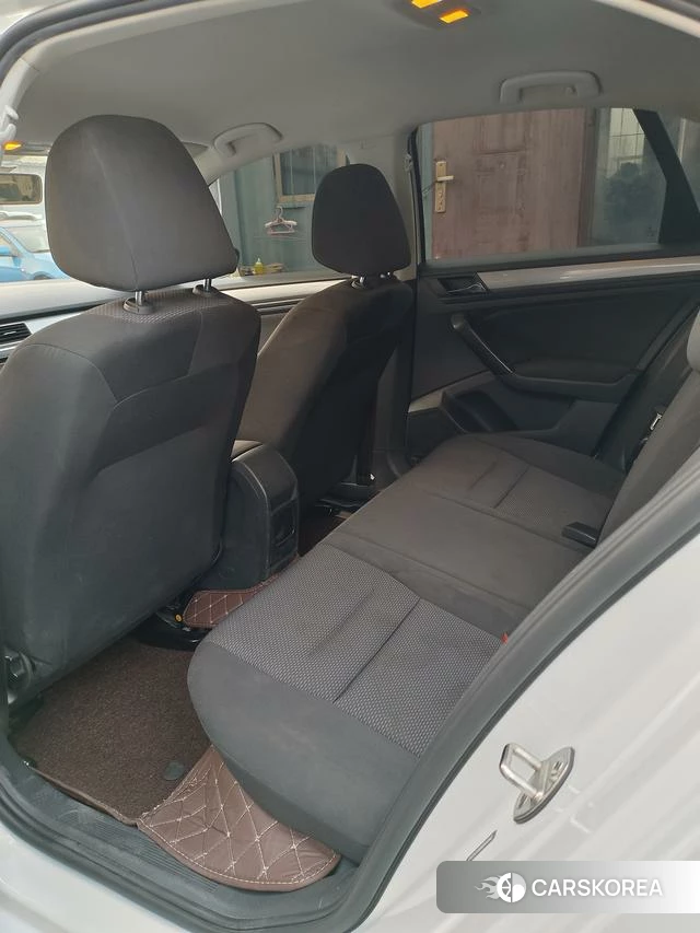 Volkswagen Bora id 3856992 из Китая 10