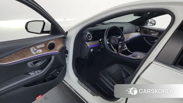Mercedes-Benz E-Class W213 id 3467863 из Кореи 20