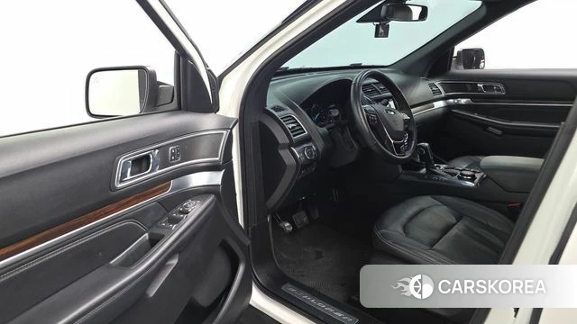 Ford Explorer id 4795006 из Кореи 36