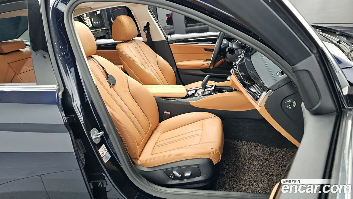 BMW 5 Series (G30) id 1617289 из Кореи 20