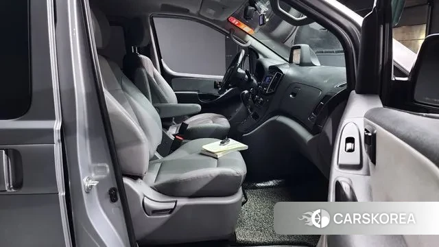 Hyundai The New Grand Starex id 3055081 из Кореи 20