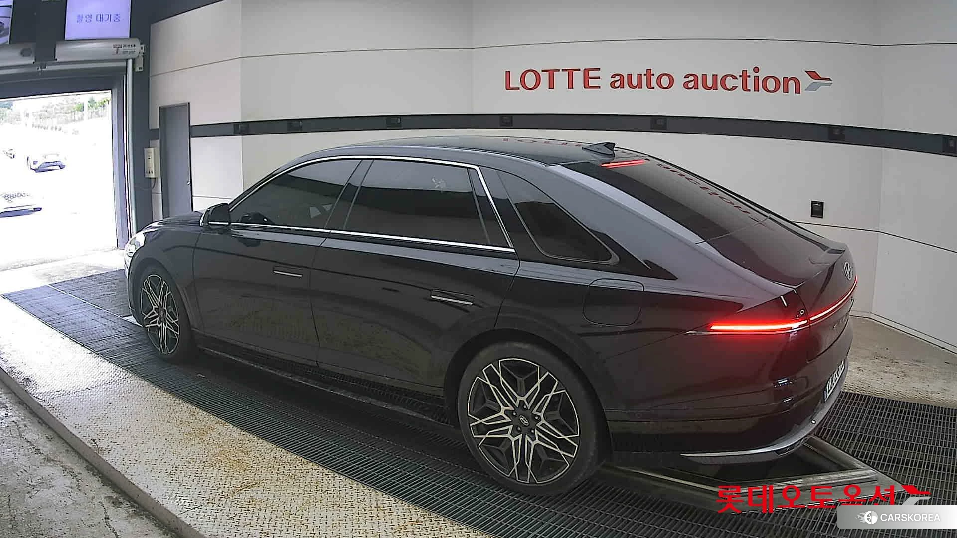Hyundai Grandeur Hybrid id 4498383 из Кореи 37