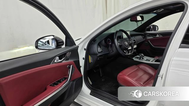 Kia Stinger id 4416943 из Кореи 35