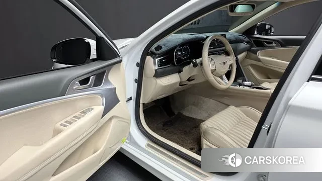 Genesis The New G70 id 3581877 из Кореи 20