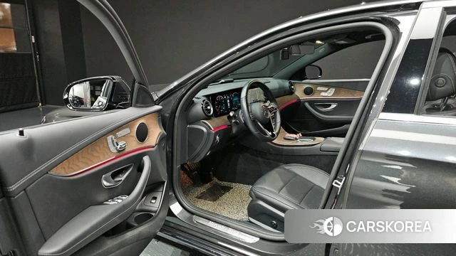 Mercedes-Benz E-Class W213 id 4361657 из Кореи 33