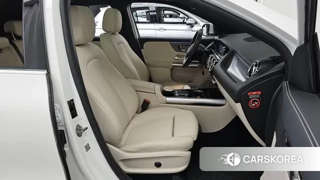 Mercedes-Benz GLA - Class H247 id 3702382 из Кореи 20