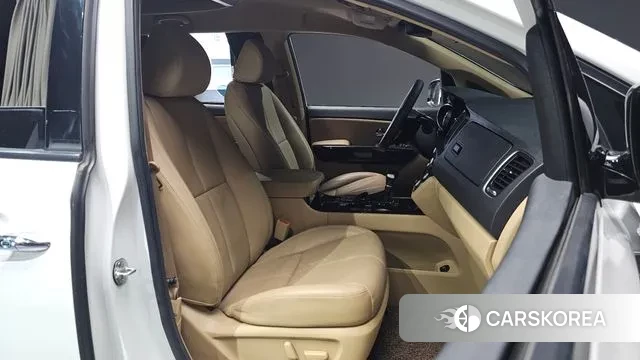 Kia The New Carnival id 3284180 из Кореи 20