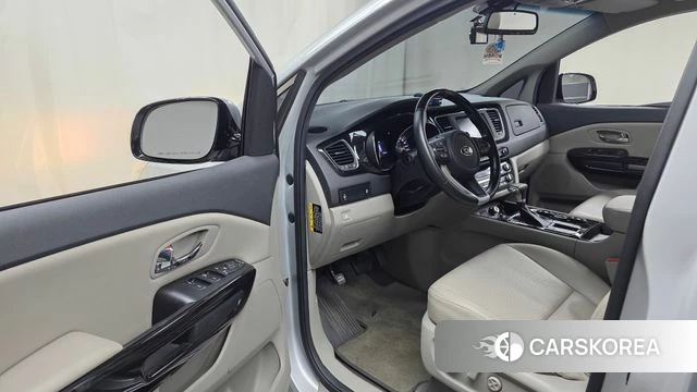 Kia The New Carnival id 4662649 из Кореи 35