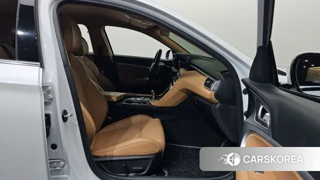 Genesis The New G70 id 3615197 из Кореи 20