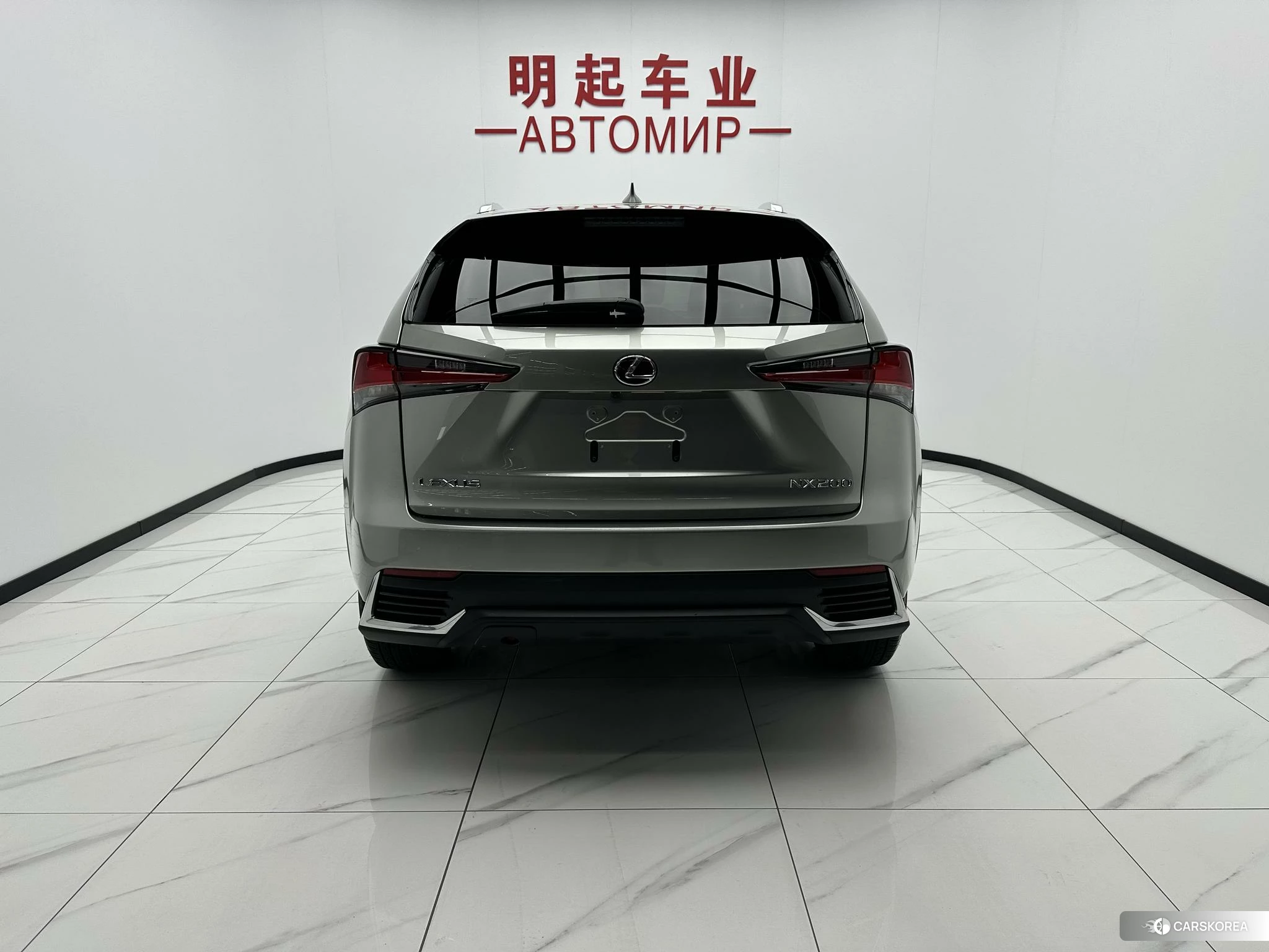 Lexus NX id 4479684 из Китая 18