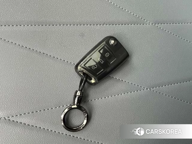 Volkswagen Lavida id 4216930 из Китая 20