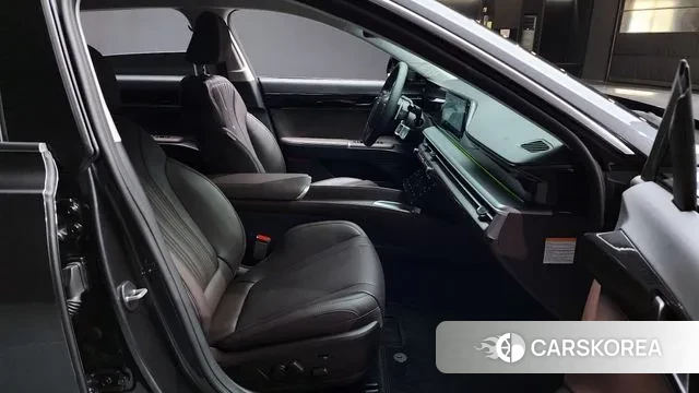 Hyundai Grandeur Hybrid (GN7) id 2894086 из Кореи 20