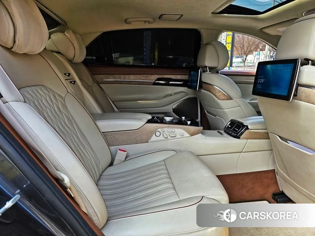 Genesis G90 id 3801085 из Кореи 20