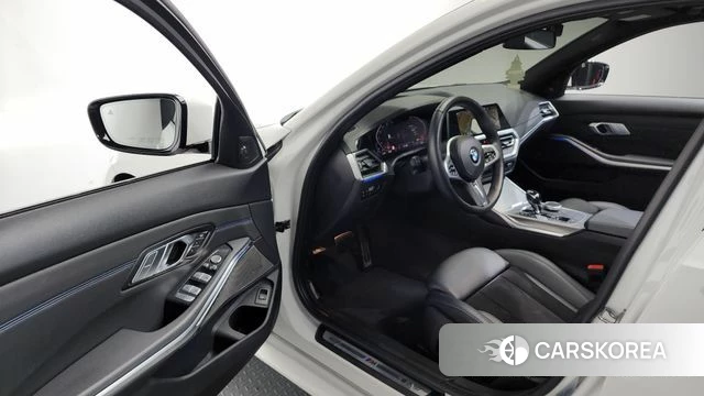 BMW 3 Series (G20) id 4179624 из Кореи 20