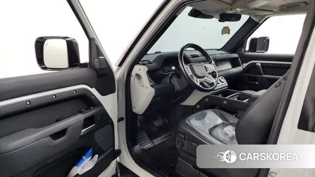 Land Rover Defender (L663) id 3759583 из Кореи 20