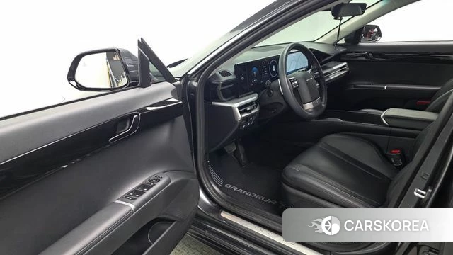 Hyundai Grandeur (GN7) id 4533336 из Кореи 33