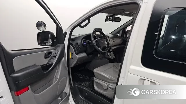 Hyundai The New Grand Starex id 3423104 из Кореи 20