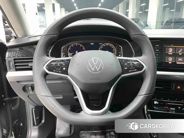 Volkswagen Passat id 4328779 из Китая 20