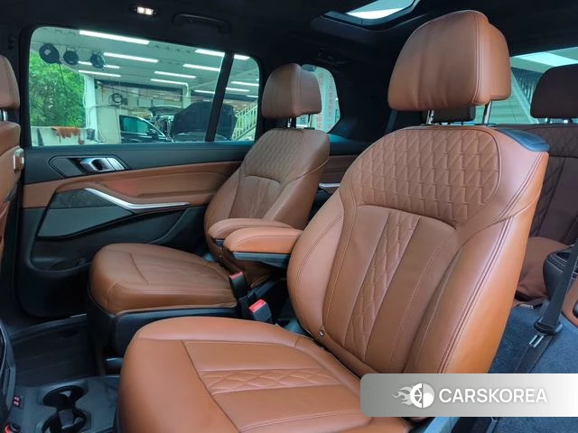 BMW X7 id 4264047 из Китая 39