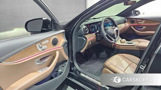 Mercedes-Benz E-Class W213 id 4427899 из Кореи 38