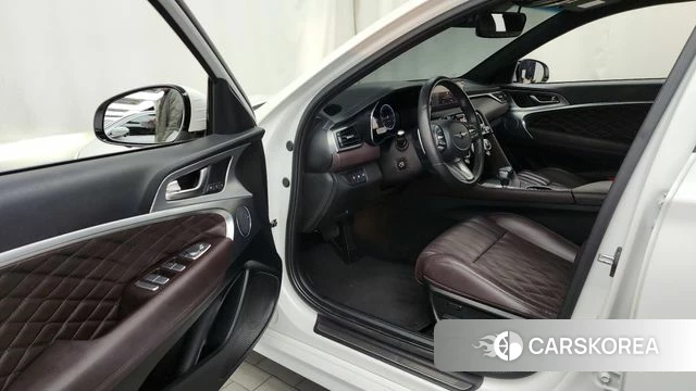 Genesis The New G70 id 3843040 из Кореи 20