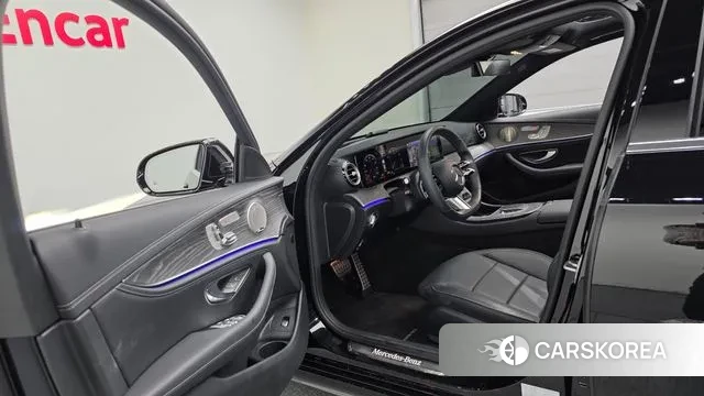 Mercedes-Benz E-Class W213 id 3696930 из Кореи 20