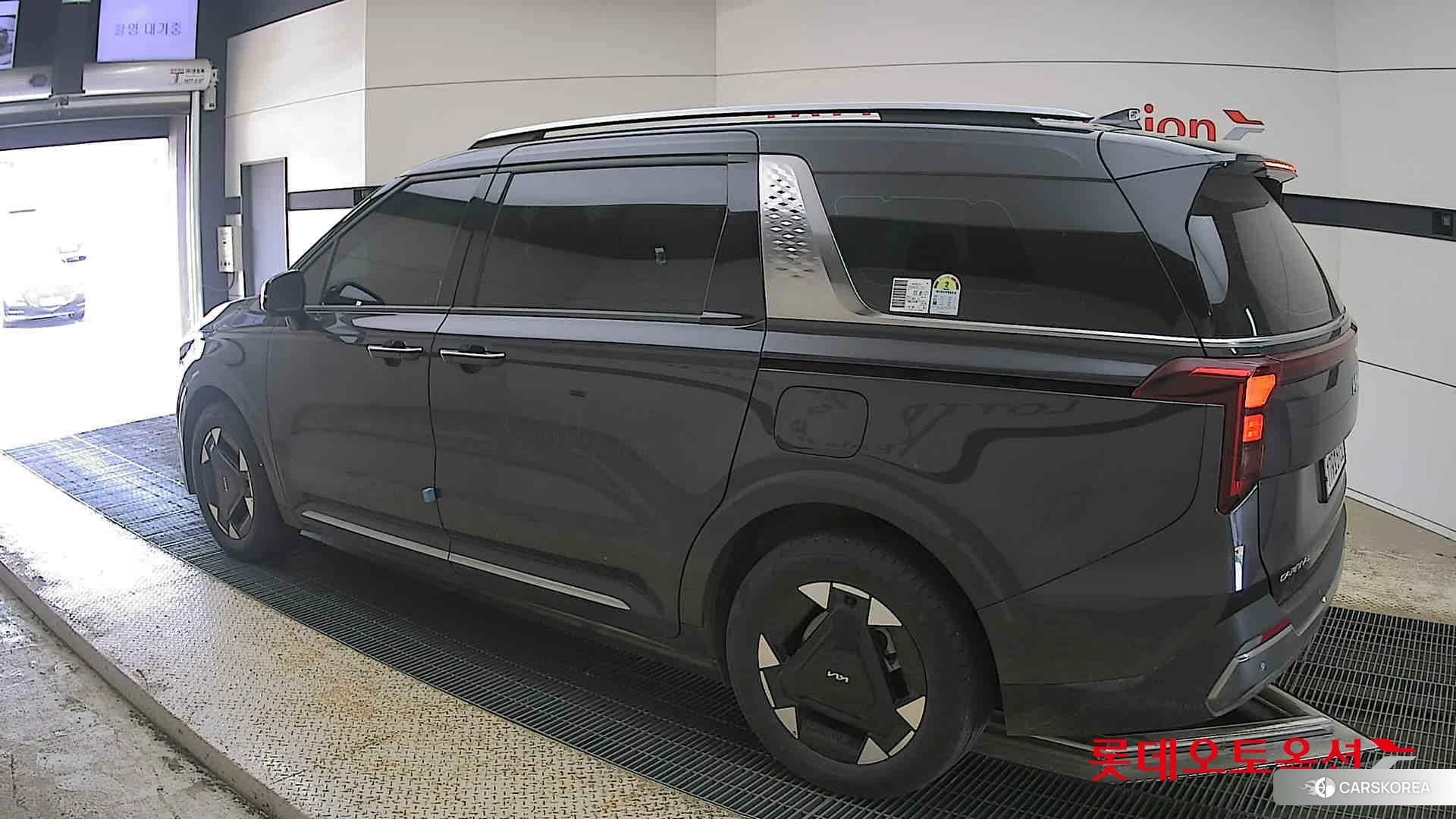 Kia Carnival Hybrid id 4289518 из Кореи 39