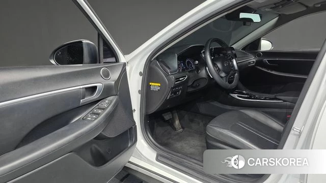 Hyundai Sonata (DN8) id 4232481 из Кореи 30