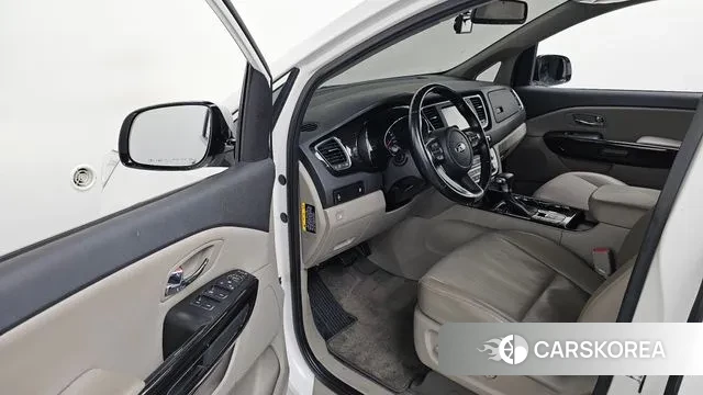 Kia The New Carnival id 2999767 из Кореи 20