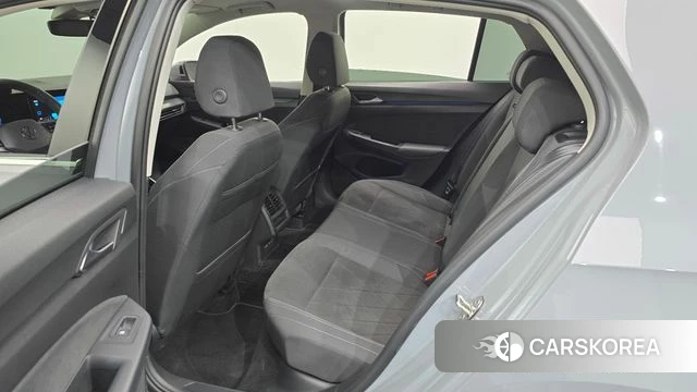 Volkswagen Golf 8th Generation id 4880244 из Кореи 33
