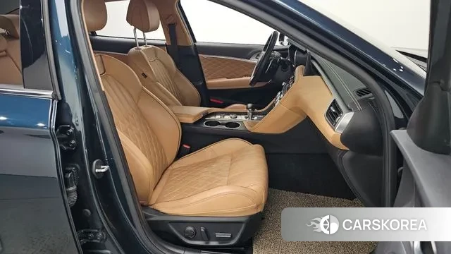 Genesis The New G70 id 3570700 из Кореи 20