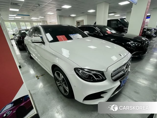 Mercedes-Benz E-class id 4208674 из Китая 10