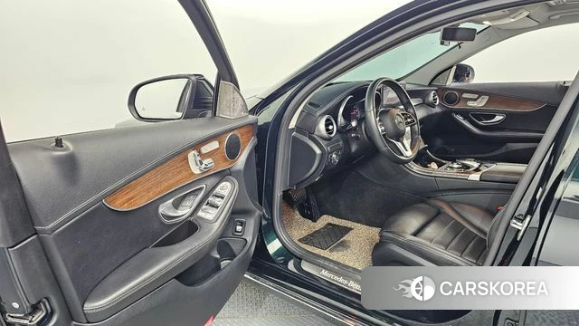 Mercedes-Benz C-Class W205 id 4667403 из Кореи 30