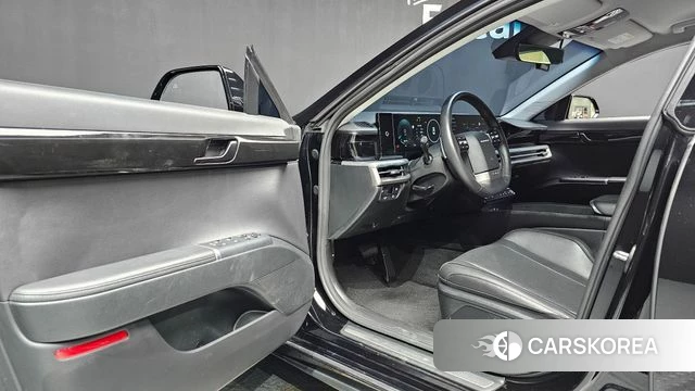 Hyundai Grandeur (GN7) id 4725703 из Кореи 33