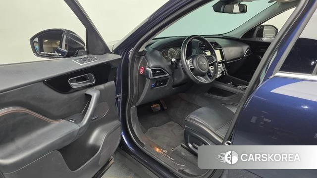 Jaguar F-PACE id 3853963 из Кореи 20