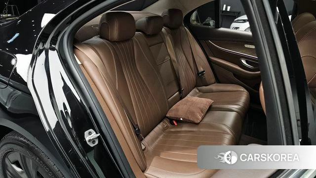 Mercedes-Benz E-Class W213 id 4310450 из Кореи 31