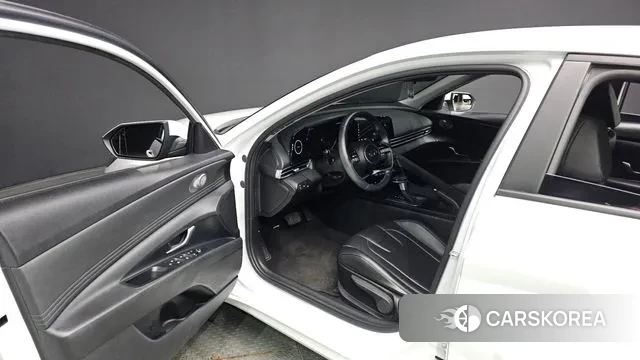 Hyundai Avante (CN7) id 2998779 из Кореи 20