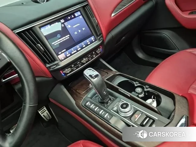 Maserati Levante id 3366639 из Кореи 19