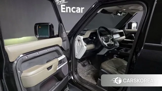 Land Rover Defender (L663) id 3468574 из Кореи 20