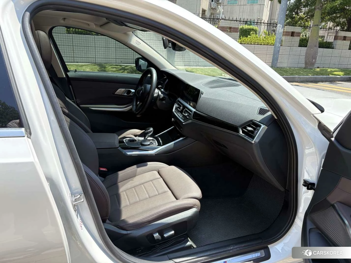 BMW 3 series id 4413404 из Китая 18