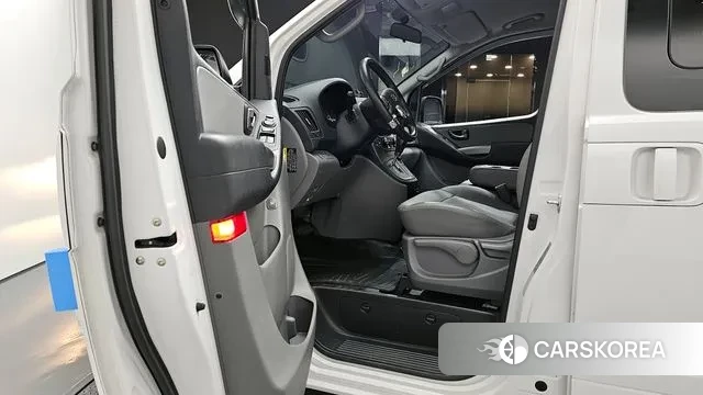 Hyundai The New Grand Starex id 3375098 из Кореи 20